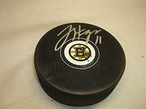 Jimmy Hayes assinou o Boston Bruins Hockey Puck autografado 1a - Pucks autografados da NHL
