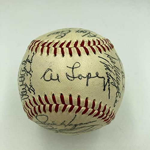 1955 A equipe de Cleveland Indians assinou o beisebol oficial da Liga Americana Larry Doby - Bolalls autografados