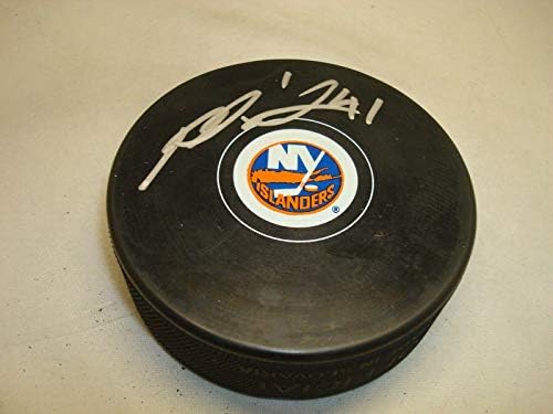 Jaroslav Halak assinou o hóquei do New York Islanders Puck autografado 1a - Pucks autografados da NHL