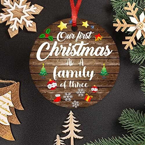 Nosso primeiro Natal como uma família de três redondos de ornamentos de cerâmica de cerâmica porcelana de natal para o novo pai do bebê Decorações de árvores de Natal