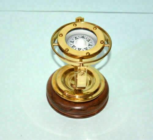 Saifi Handicraft Antique Brass Náutico Gimbal Compass Vintage Binnacle Gimball Compass
