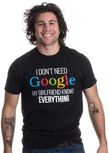 Minha namorada sabe tudo! | Camiseta engraçada de namorado