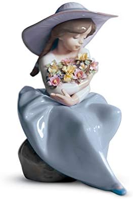 Lladró Buquet Firmada Feliz. Menina de porcelana com figura de flores.
