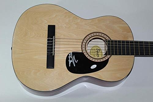 Jackson Rathbone assinou o Autograph Fender Brand Acoustic Guitar - Twilight JSA