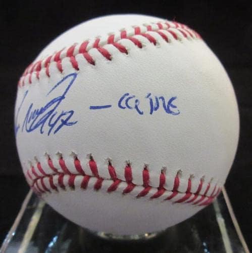 Ivan Nova - Caine assinou o ML Baseball - JSA - bolas de beisebol autografadas