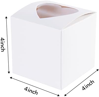 Mais uma caixa de cupcakes brancos 4x4x4 com janela de formato do coração, pequenas caixas de presente de papel com tampas