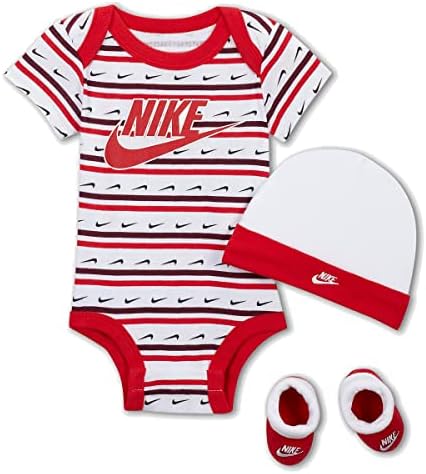 Bodysuit, chapéu e botas da Nike Baby