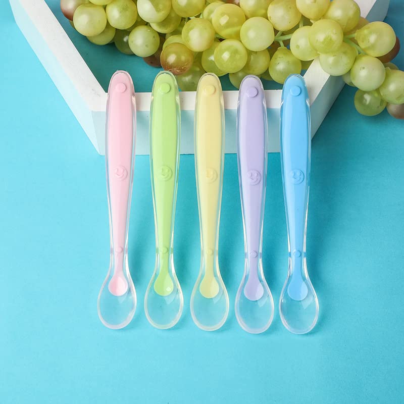 Baby Silicone Spoon 5pcs, colher macia de bebê, lâmpada de treinamento para crianças para crianças