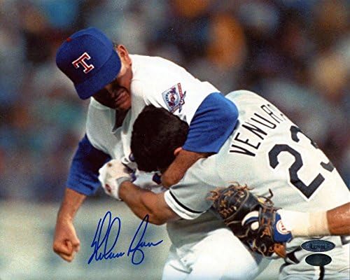 Nolan Ryan autografou o Texas Rangers Ventura Fight 8x10 Foto - Fotos autografadas da MLB