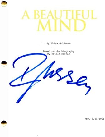 Russell Crowe assinou a autografia um belo script de filme completo - dirigido por Ridley Scott, estrelado