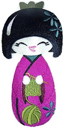 [Custom] Krafty Kokeshi Japanese Doll [Kokeshi Crochets] Ferro de bordado/patch de costura [6,84 x 3,21] [Feito nos EUA]