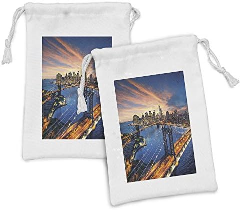 Conjunto de bolsas de tecido paisagístico de Ambesonne de 2, Sunset American City sobre Manhattan e Brooklyn Bridge Cityscape