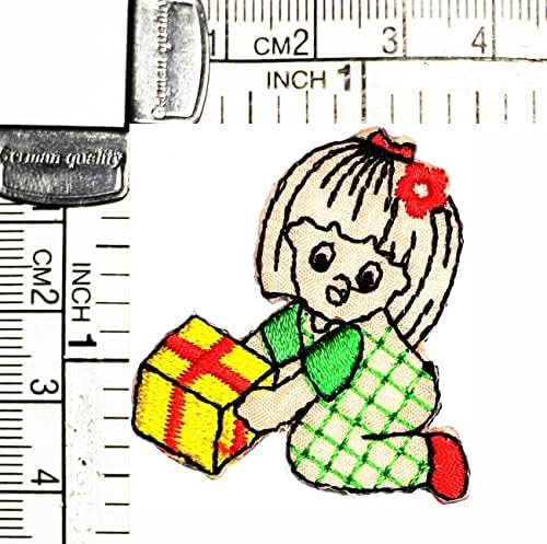 Kleenplus 3pcs. Mini Girlie costurar ferro em remendo apliques artesanal de roupas artesanais Vestido de vestido Chapéu Jean adesivo menina com box de box de caixa de desenhos animados reparo decorativo