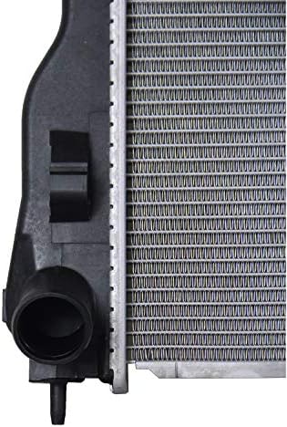 TYC 13748 Radiator Compatível com 2017-2019 Subaru Impreza