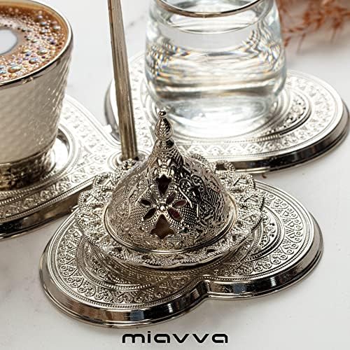 Miavvvaturkish Coffee Cup para uma pessoa com vidro de água e prato de doces e bandeja de servir
