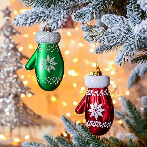 Valery Madelyn Red Green White White Christmas Decorações Pacote | Ornamentos de bola de 50ct + grinalda de natal de 30 polegadas + 9 pés de natal guirlanda