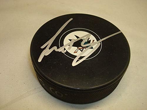 Scott Gomez assinou San Jose Sharks Hockey Puck autografado 1a - Pucks autografados da NHL