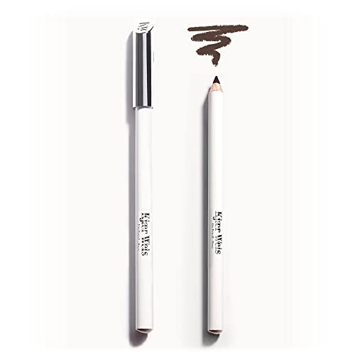 Kjaer Weis Lip Pencil. Lápis de revestimento de lábios marrons escuros com acabamento fosco macio e textura cremosa para desgaste duradouro e à prova de manchas. Maquiagem limpa livre de crueldade