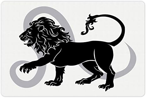 Zodiac leo lunarable tapete de estimação para comida e água, silhueta de um leão com fundo de astrologia em escala de cinza, retângulo de borracha sem deslizamento para cães e gatos, cinza pálido preto e branco