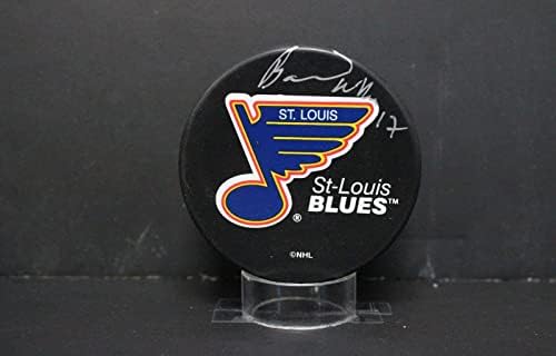 Basil McRae assinou blues oficial Puck Autograph PSA/DNA AL77924 - Pucks de NHL autografados