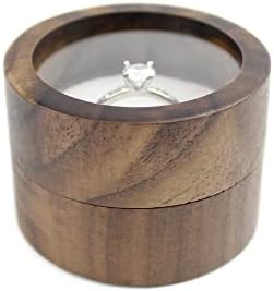Caixa de anel da proposta de engajamento de madeira redonda
