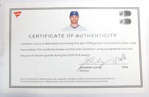 Jonathan Lucroy Texas Rangers Usado com jogo assinado Red Shin Guards - MLB Autografed Game Usado Bats