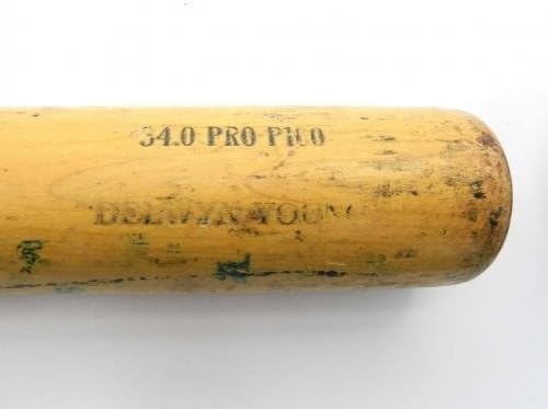 Pittsburgh Pirates Delwyn Young Game Usou Broken Bat Old Hickory Broken Bat - jogo usado MLB Bats