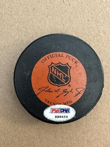 Yvan Cournoyer Montreal Canadiens NHL Hofer Hockey Puck PSA DNA - Autografado NHL Pucks