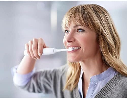 Philips Sonicare ProtectiveClean 4300 escova de dentes elétrica recarregável, 2 pacote - HX6402/85 - Branco + branco - até 2 semanas