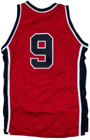 Michael Jordan assinou 1984 Team USA Olympics Game Model Jersey Uda COA #1/20