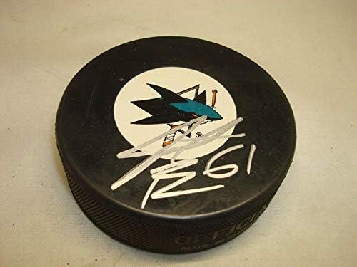 Justin Braun assinou o San Jose Sharks Hockey Puck autografado 1a - Pucks autografados da NHL