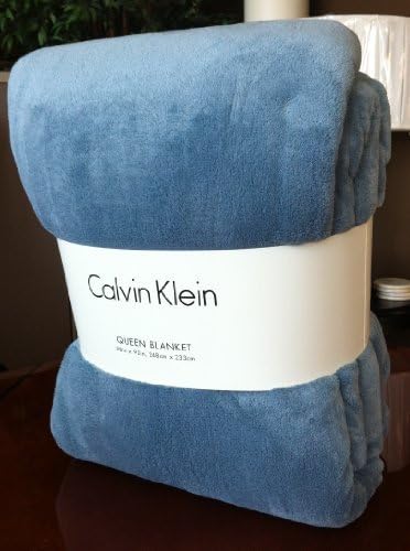 Calvin Klein Plush size queen size manta azul claro