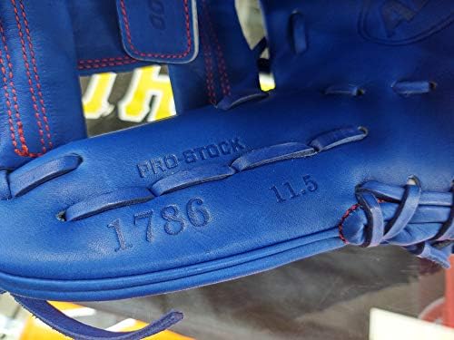 Wilson A2000 Baseball RHT Infield Glove Series - Exclusive Edition
