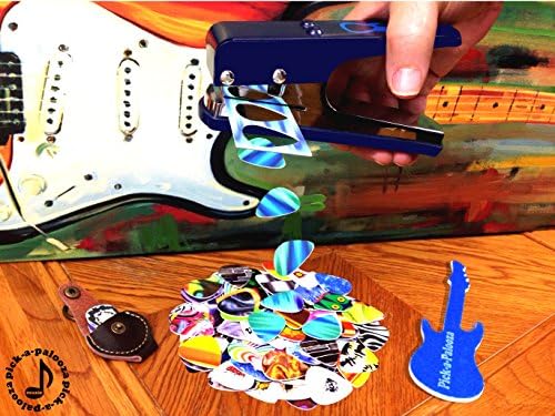 Pacote pick -a -palooza DIY Pick Pick Pack Pack - The Premium Guitar Pick Maker - Inclui porta -chaves de couro, 4 tiras de seleção